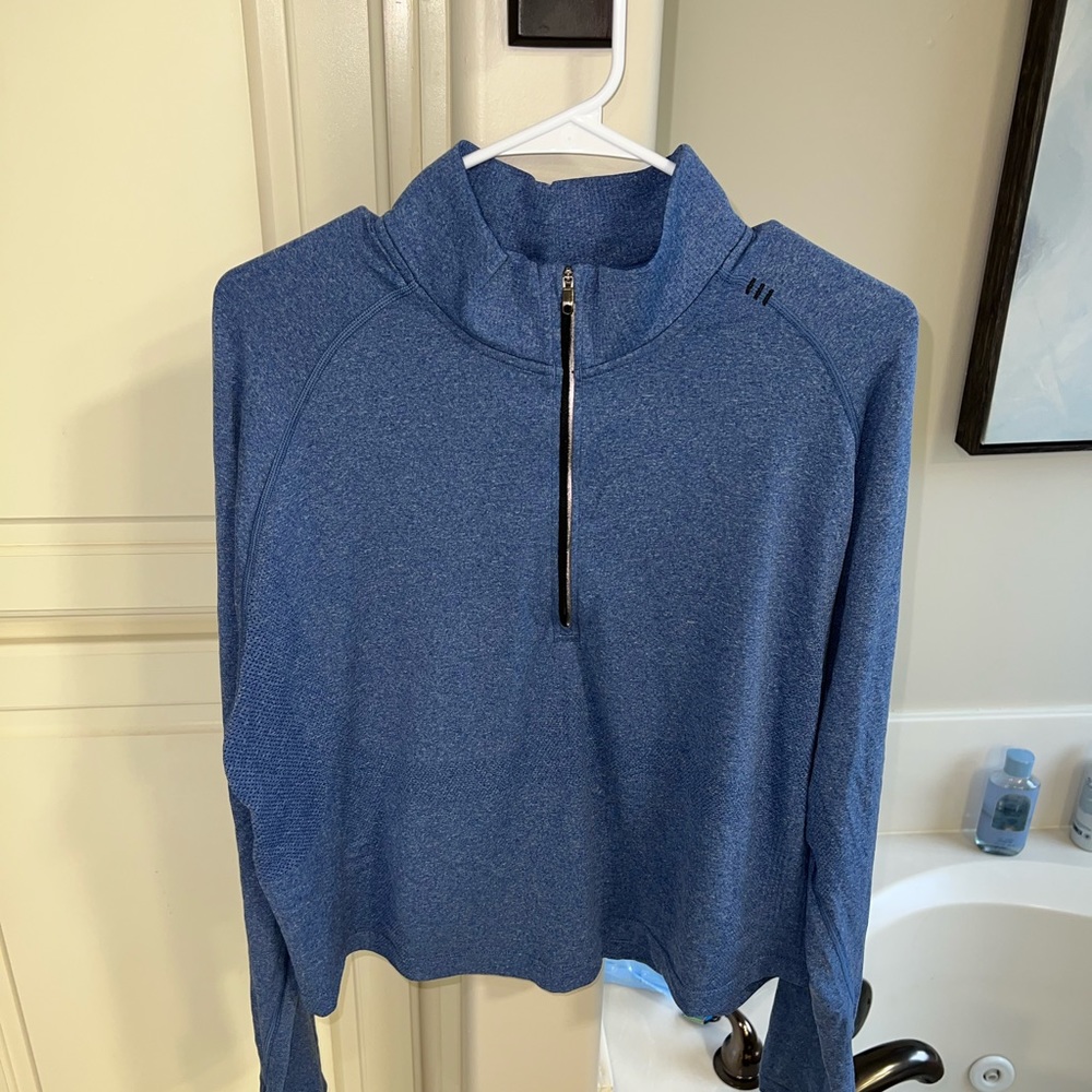 Lululemon Cropped 1/2 Zip